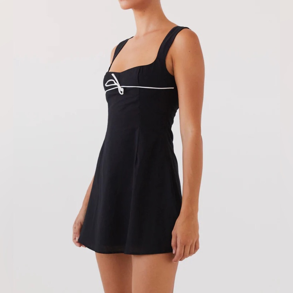 Peppermayo Cadence Linen Blend Square Neckline Mini Dress Black US 10 - Picture 2 of 12